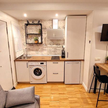 Appartamento Acogedor Estudio En Delicias By Bebalmy Madrid Esterno foto