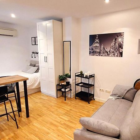 Appartamento Acogedor Estudio En Delicias By Bebalmy Madrid Esterno foto